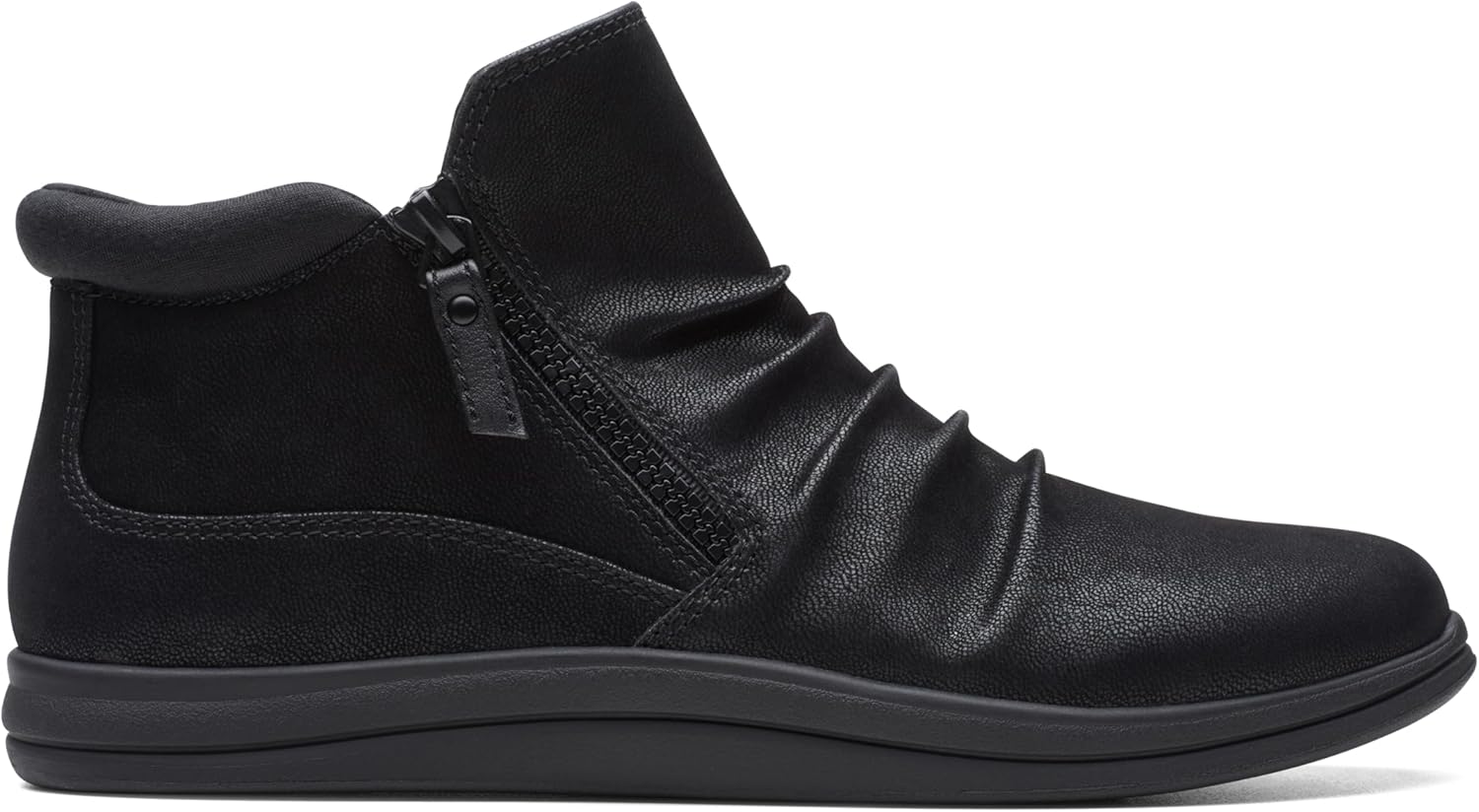 Clarks Women's Breeze Range Ankle Boot - Image 2